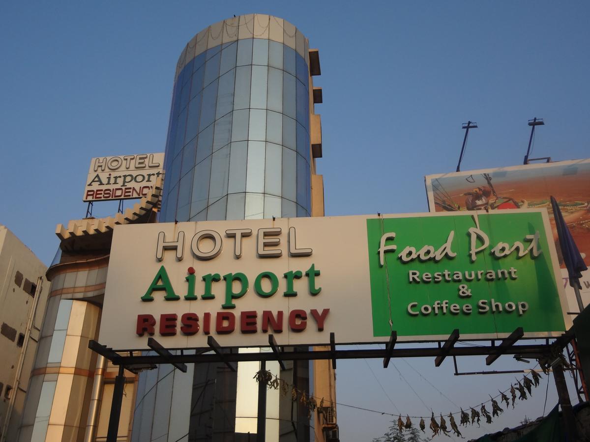 Hotel Airport Residency Ahmedabad Exterior photo