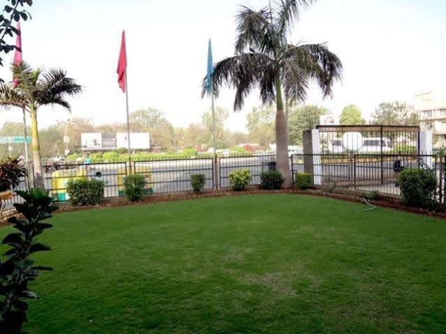 Hotel Airport Residency Ahmedabad Exterior photo